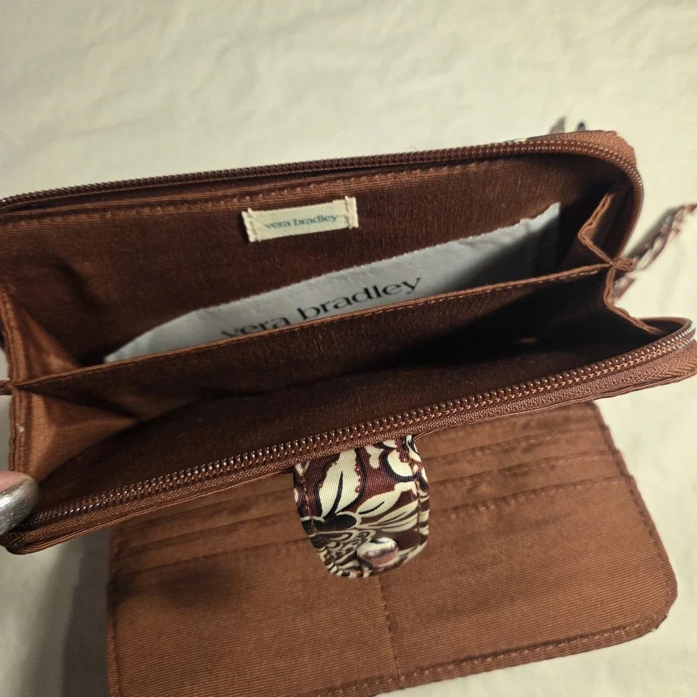 NEW Vera Bradley Large Tab Wallet Bubbly‎ Flowers Cinnamon, Brown Black Ivory